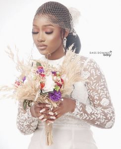 Gbemisola bouquets & fascinator combo
