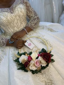 Luxury bouquets hoop for civil bride - Image 4