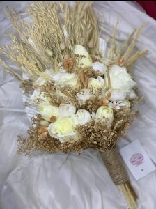 Luxurious real dried bouquets 014