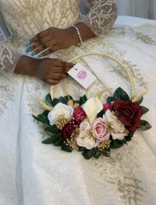 Luxury bouquets hoop for civil bride - Image 3